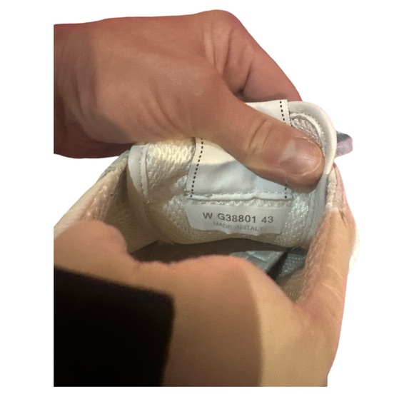 Chanel 22 CC Mens suede trainer sneaker - Picture 7 of 8